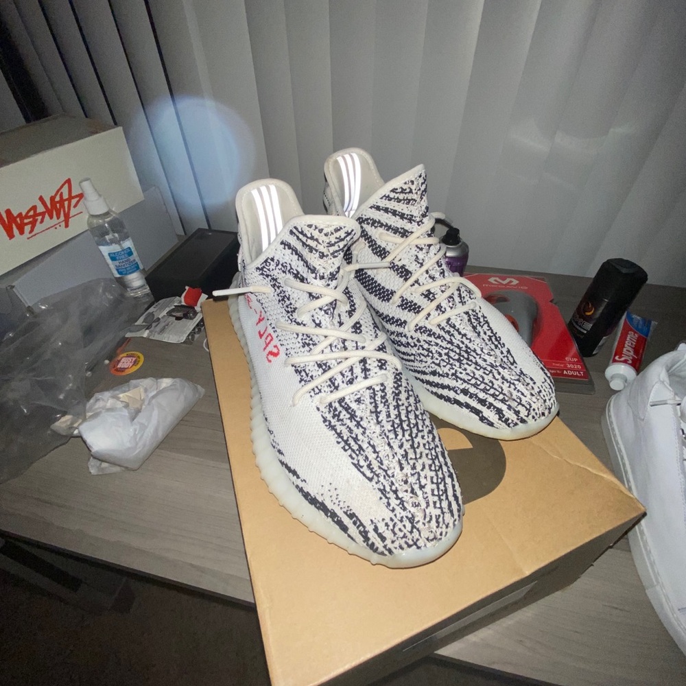 yeezy zebra